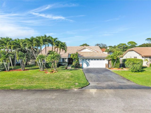 3605 SW 23rd Street, Delray Beach, FL 33445