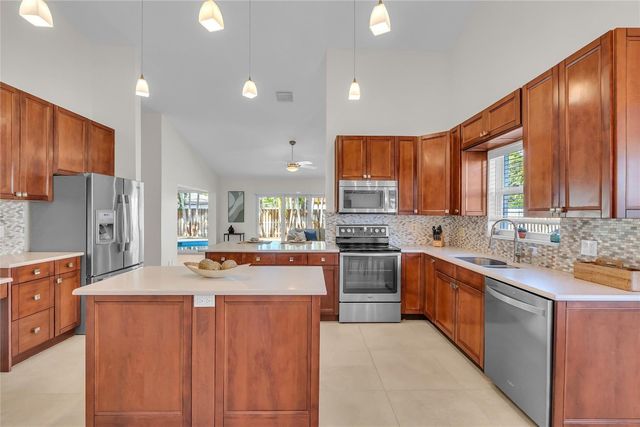 3605 SW 23rd Street, Delray Beach, FL 33445