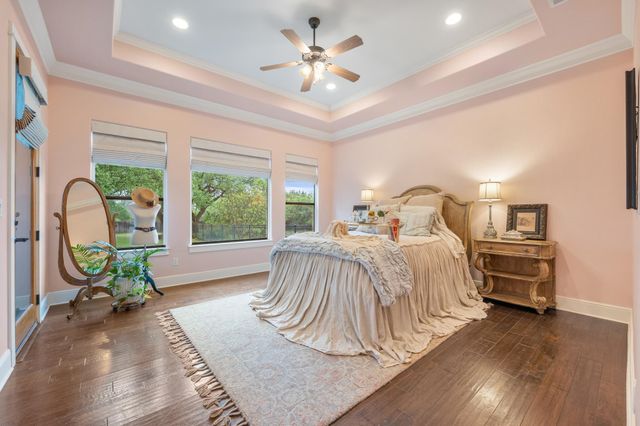 241 Onion Creek LN, Driftwood, TX 78619