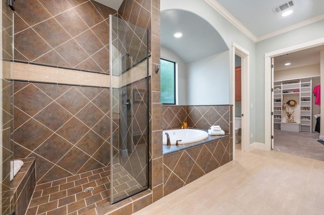 241 Onion Creek LN, Driftwood, TX 78619