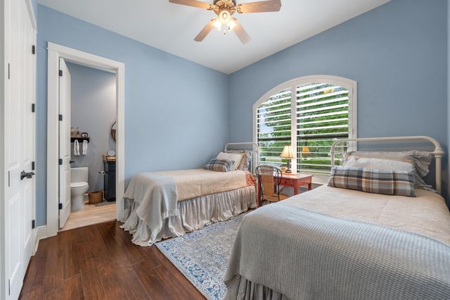 241 Onion Creek LN, Driftwood, TX 78619