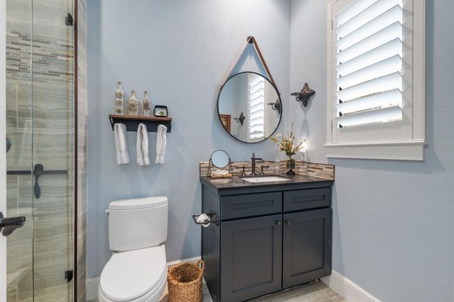 241 Onion Creek LN, Driftwood, TX 78619