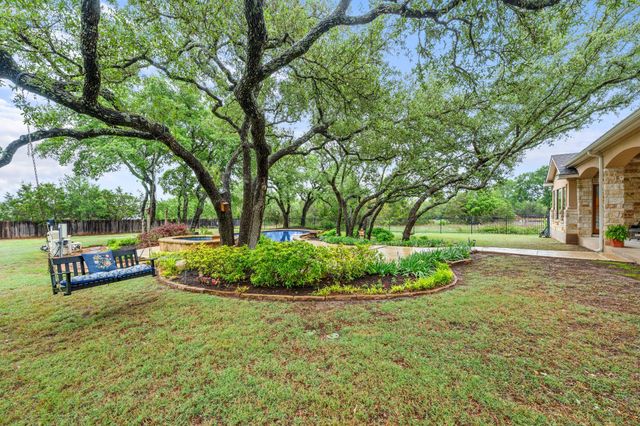 241 Onion Creek LN, Driftwood, TX 78619