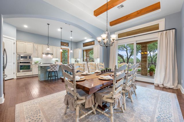 241 Onion Creek LN, Driftwood, TX 78619