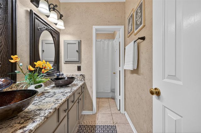 6415 Adobe Trails Drive, Sugar Land, TX 77479