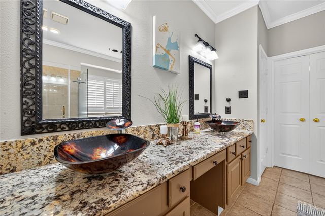 6415 Adobe Trails Drive, Sugar Land, TX 77479
