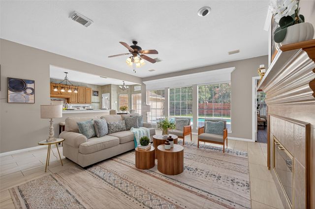 6415 Adobe Trails Drive, Sugar Land, TX 77479