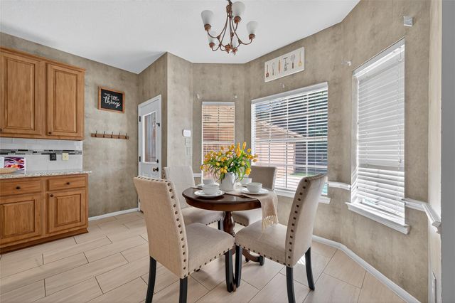 6415 Adobe Trails Drive, Sugar Land, TX 77479