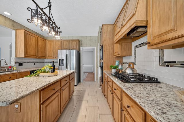 6415 Adobe Trails Drive, Sugar Land, TX 77479