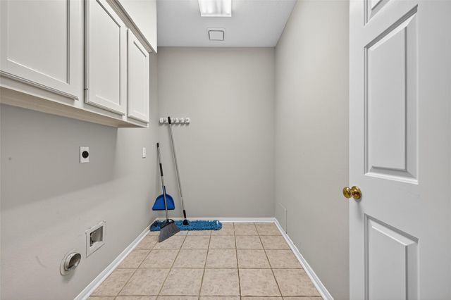 6415 Adobe Trails Drive, Sugar Land, TX 77479