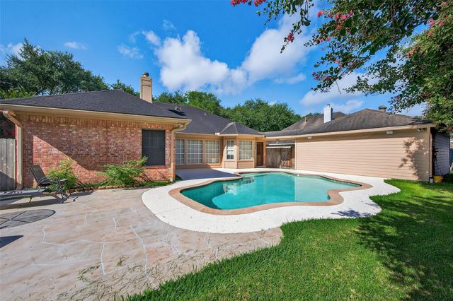 6415 Adobe Trails Drive, Sugar Land, TX 77479