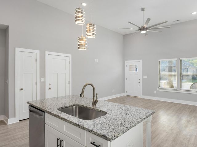 140 Rock Bridge Drive, Ringgold, GA 30736