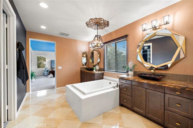 5092 Kensington, Ontario, CA 91762