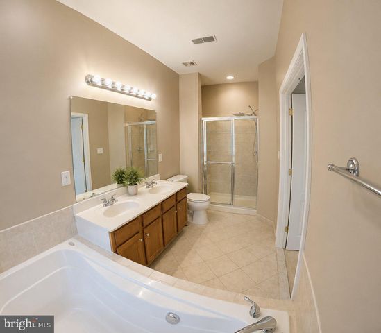 25835 TURLOUGH TER, Chantilly, VA 20152