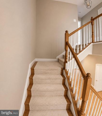25835 TURLOUGH TER, Chantilly, VA 20152