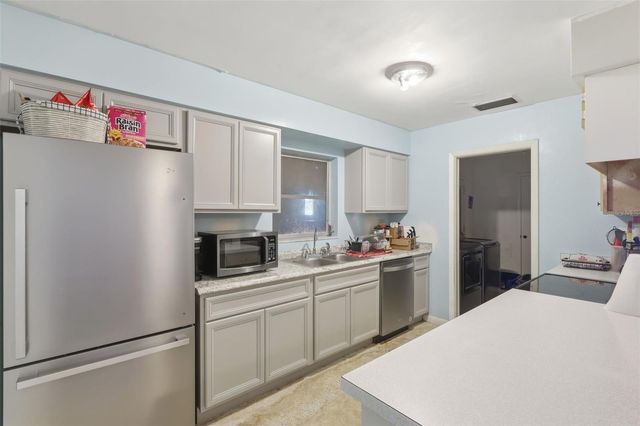 2350 LAKE HELEN OSTEEN ROAD, Deltona, FL 32738