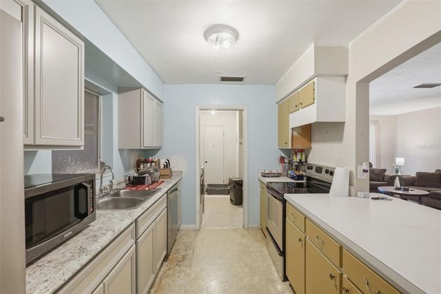 2350 LAKE HELEN OSTEEN ROAD, Deltona, FL 32738