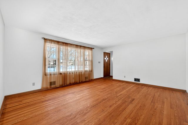 1704 WEDEL Avenue, Rockford, IL 61103