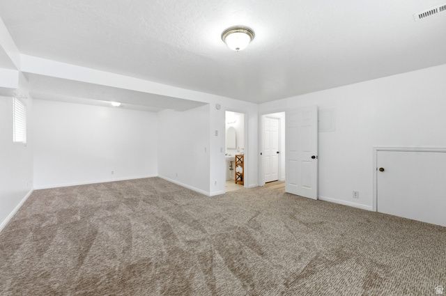2104 E BUCKINGHAM WAY, Sandy, UT 84093