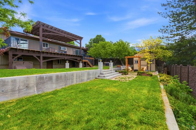 2104 E BUCKINGHAM WAY, Sandy, UT 84093