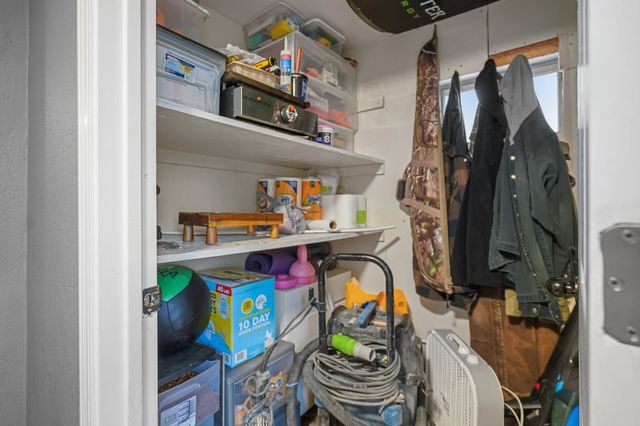 904 W Jackson Street, Bolivar, MO 65613