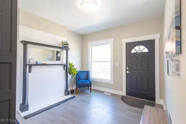 2164 E 87th Street, Cleveland, OH 44106