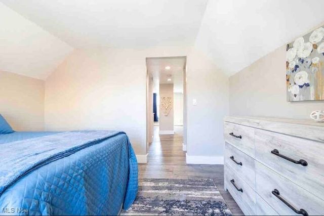 2164 E 87th Street, Cleveland, OH 44106