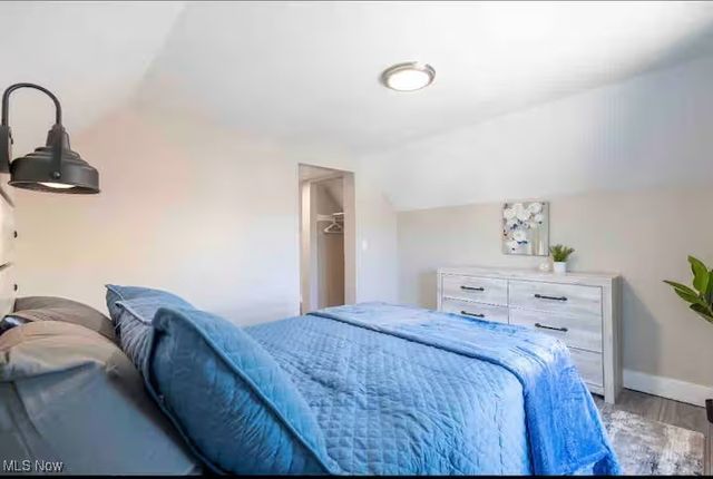 2164 E 87th Street, Cleveland, OH 44106