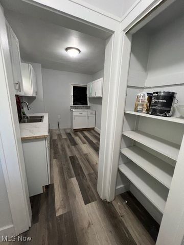 1897 Torbenson Drive, Cleveland, OH 44112