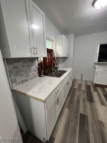 1897 Torbenson Drive, Cleveland, OH 44112