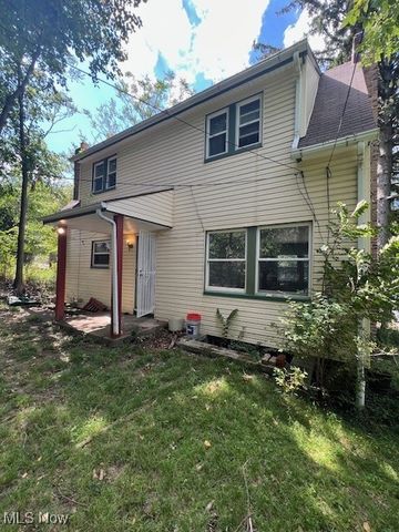 1897 Torbenson Drive, Cleveland, OH 44112
