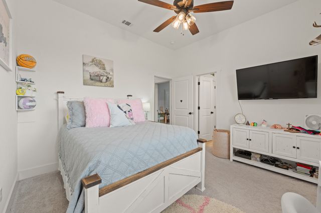 6065 Bella Terra Lane, Godley, TX 76044