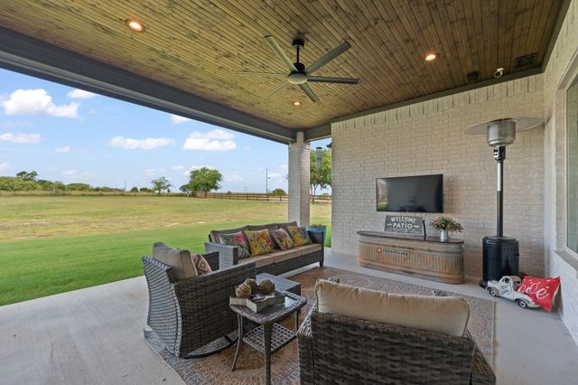 6065 Bella Terra Lane, Godley, TX 76044