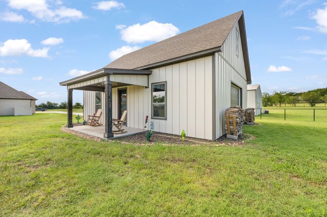 6065 Bella Terra Lane, Godley, TX 76044