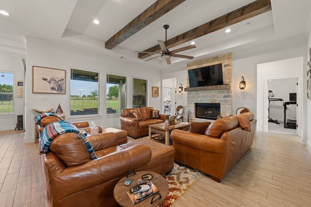 6065 Bella Terra Lane, Godley, TX 76044