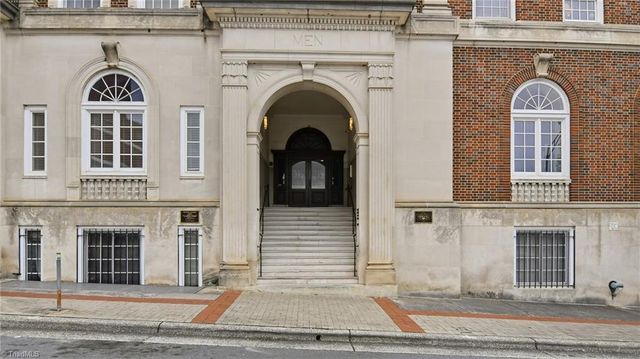 315 N Spruce Street 304, Winston-salem, NC 27101