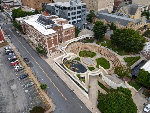 315 N Spruce Street 304, Winston-salem, NC 27101