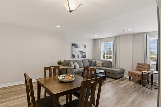 315 N Spruce Street 304, Winston-salem, NC 27101