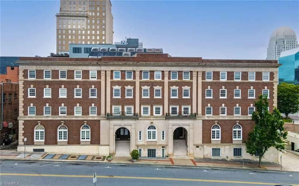 315 N Spruce Street 304, Winston-salem, NC 27101