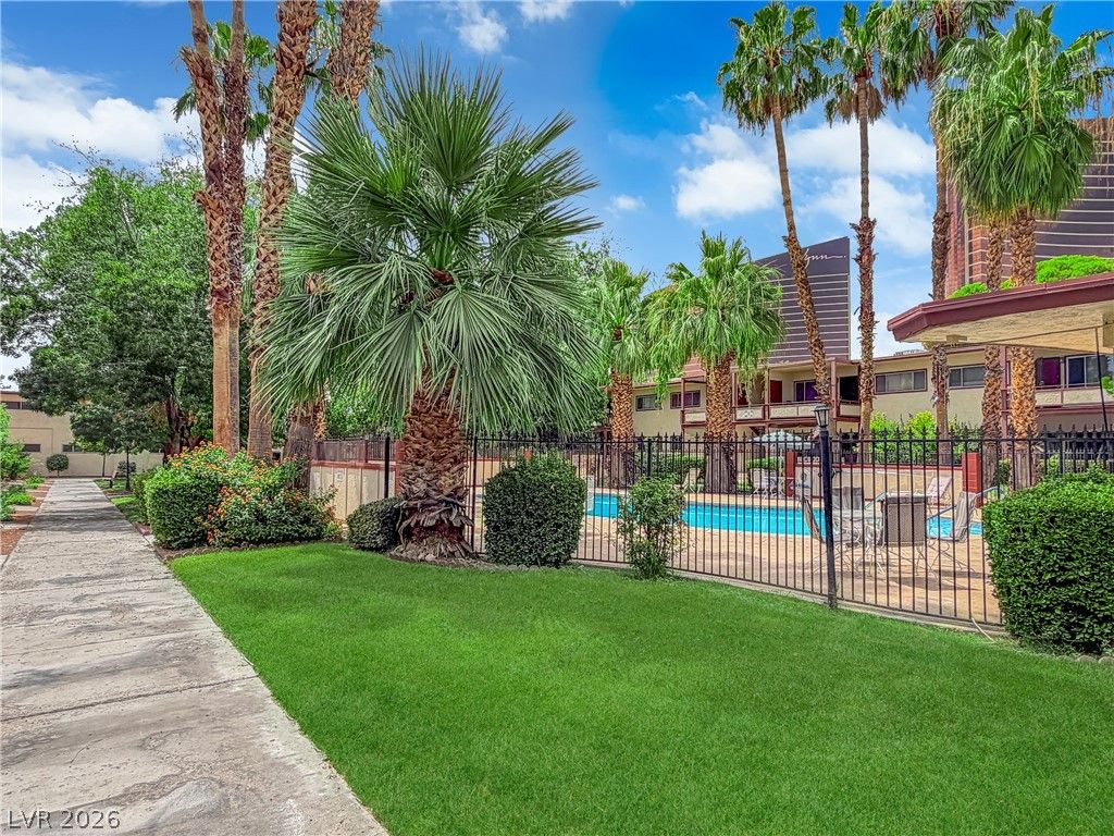 350 Desert Inn Road E201, Las Vegas, NV 89109 — photo 3