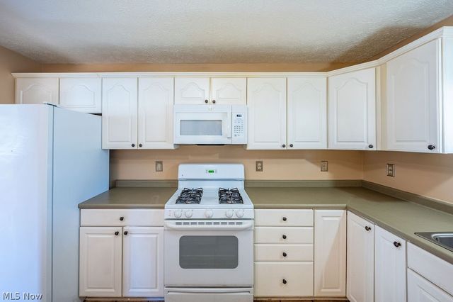 3601 1st Avenue, Vienna, WV 26105