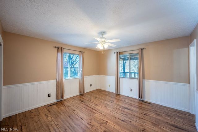 3601 1st Avenue, Vienna, WV 26105