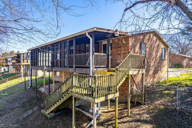 3601 1st Avenue, Vienna, WV 26105