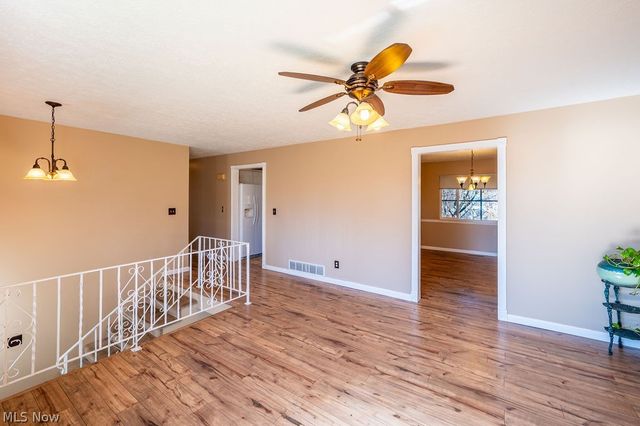 3601 1st Avenue, Vienna, WV 26105