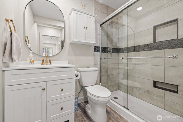 16516 133rd Place SE, Renton, WA 98058