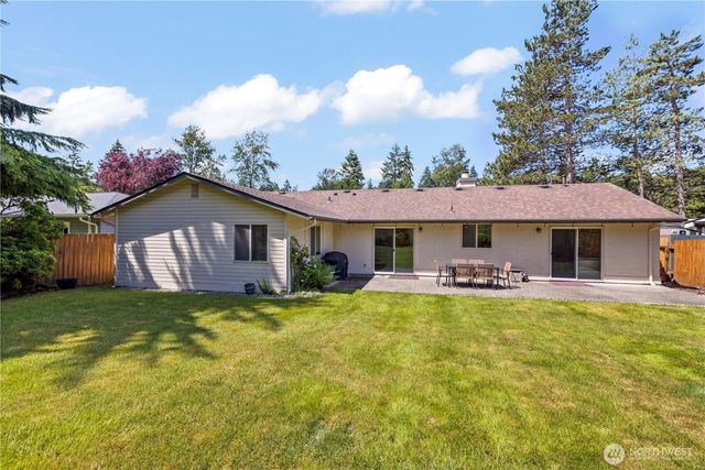 16516 133rd Place SE, Renton, WA 98058