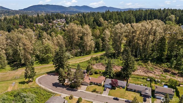 16516 133rd Place SE, Renton, WA 98058