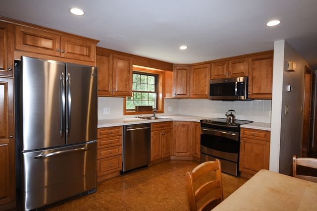 164 Forest St, Pembroke, MA 02359