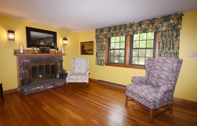 164 Forest St, Pembroke, MA 02359