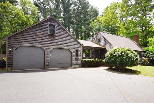 164 Forest St, Pembroke, MA 02359